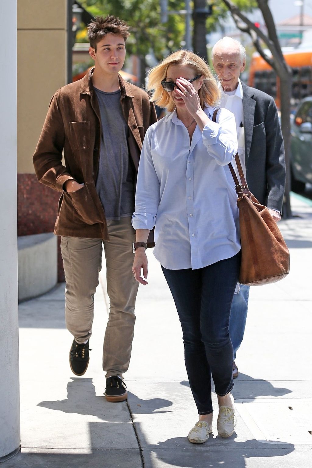 Julian Murray Stern, Lisa Kudrow