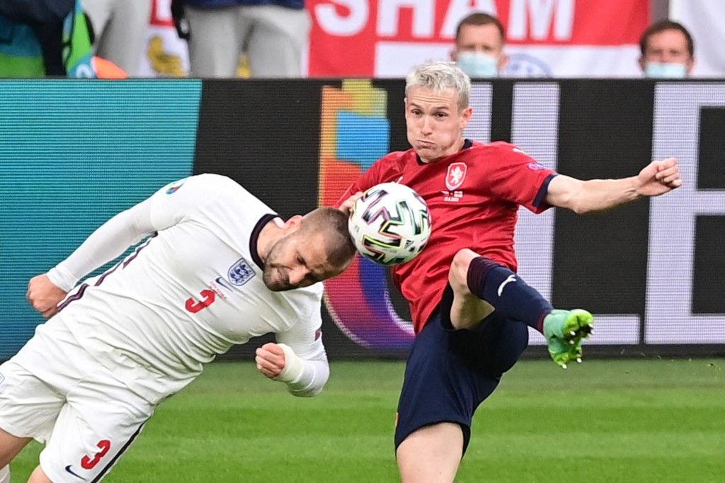 Jakub Jankto (desno)