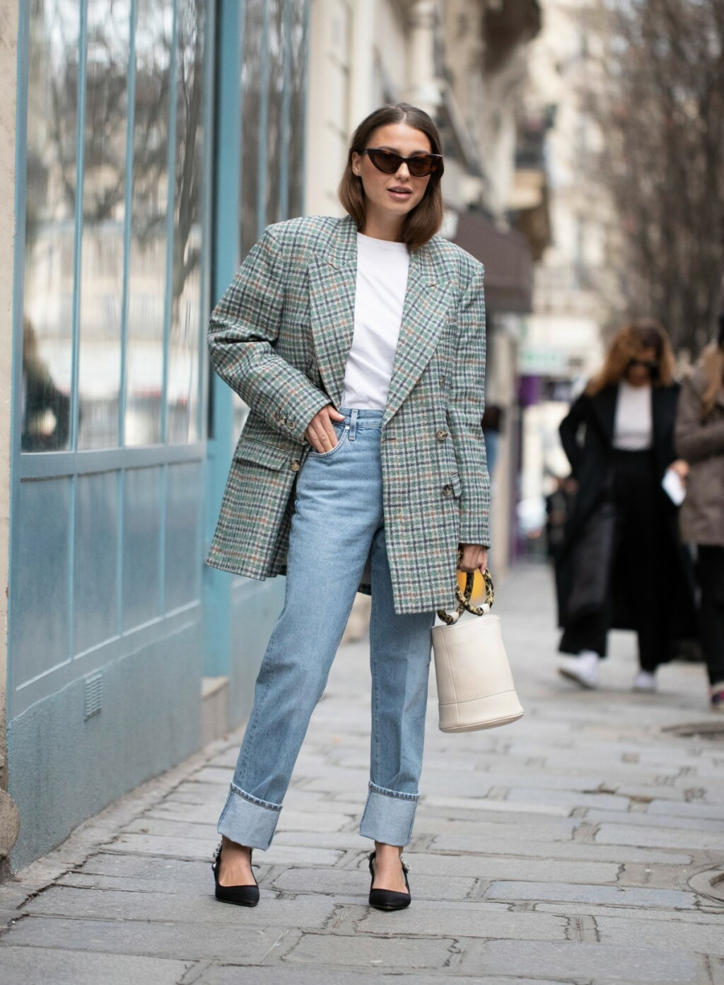 Traperice ravnih nogavica odličan su dodatak jesenskoj garderobi