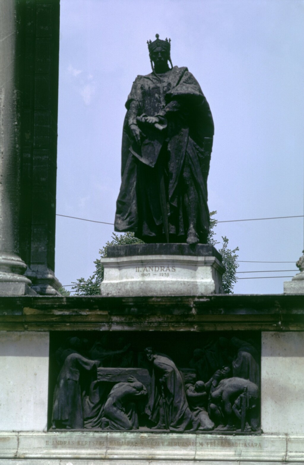 Spomenik kralju Andriji II. u Budimpešti, djelo Gyorgyja Zala