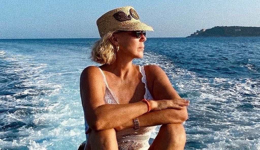 Lepa Brena