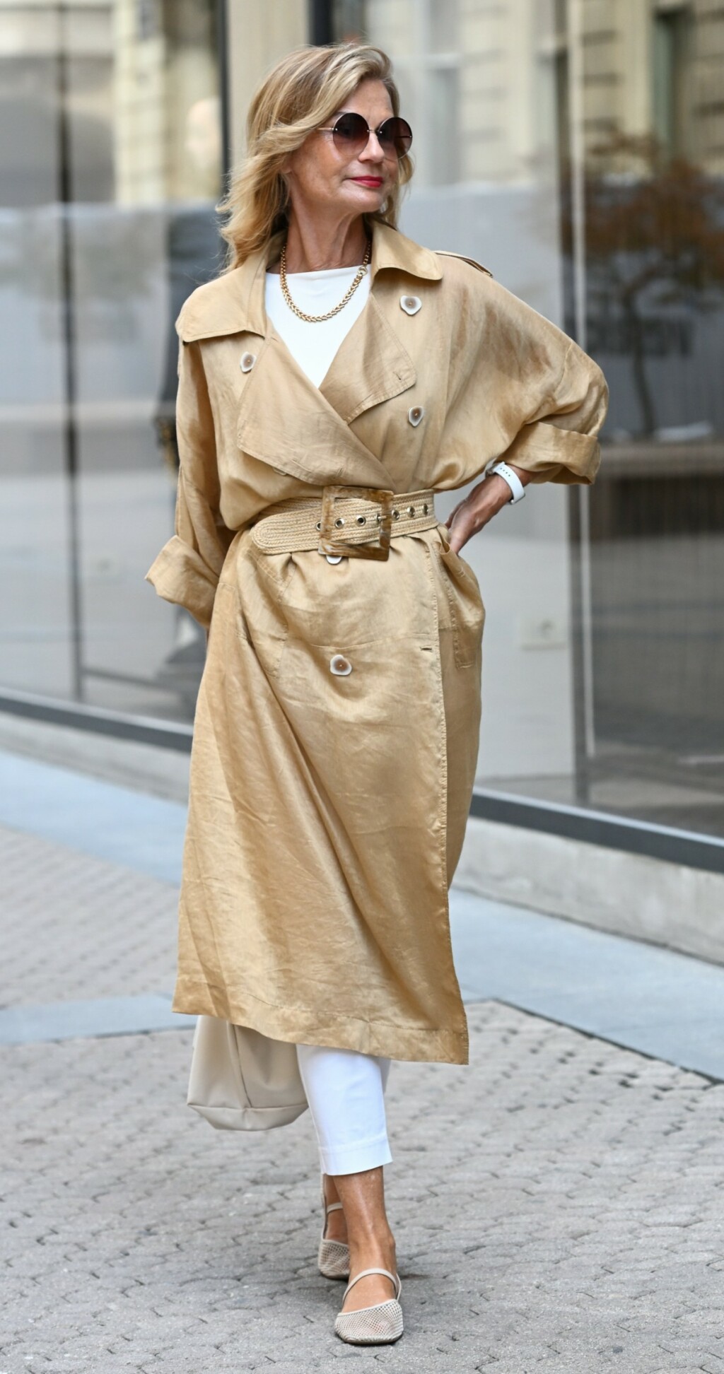 Dama iz Zagreba u mesh balerinkama