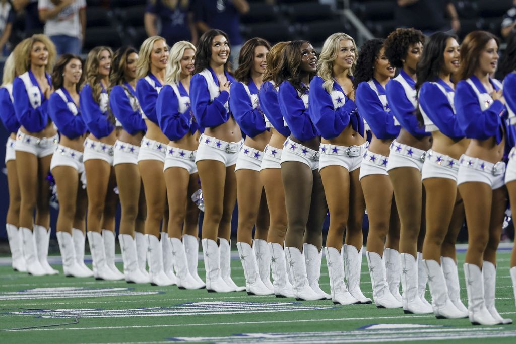 Dallas Cowboys Cheerleaders - 8
