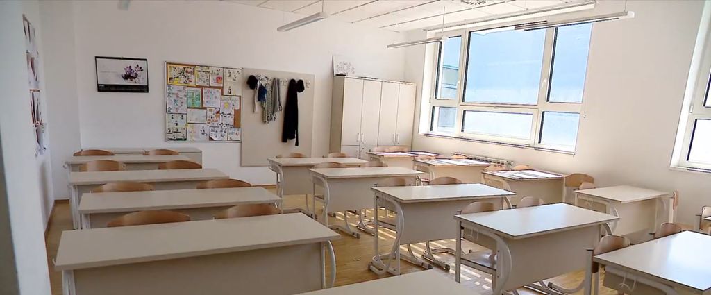 Priveden ravnatelj škole