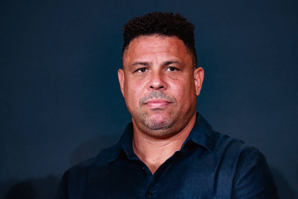 Ronaldo Luis Nazario de Lima - 16