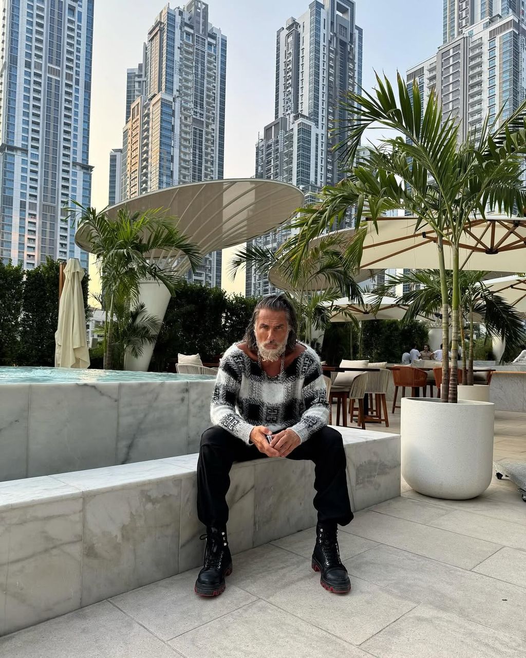 Ilan Tobianah Zeus - 6