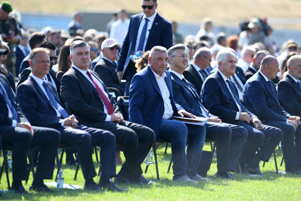 Milanović i Plenković na proslavi u Kninu - 6