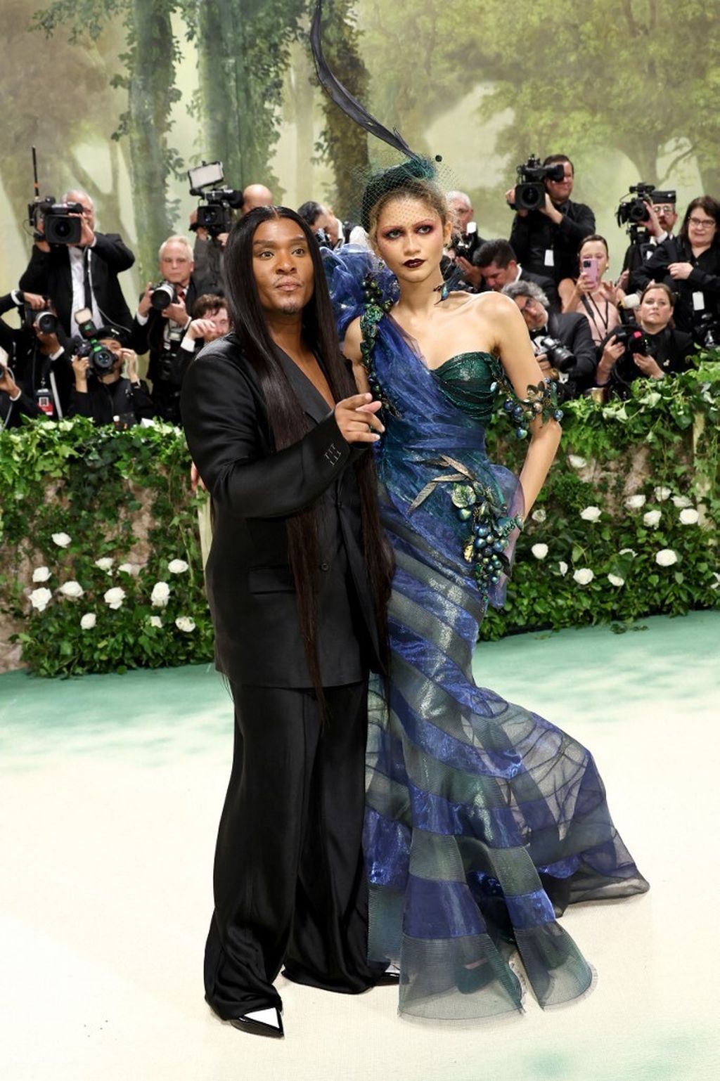 Law Roach i Zendaya na Met Gali 2024.