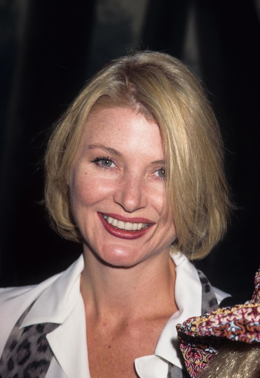 Beth Broderick - 9