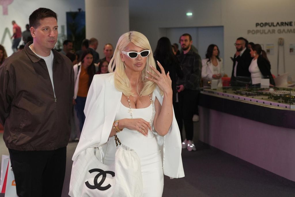 Jelena Karleuša - 3