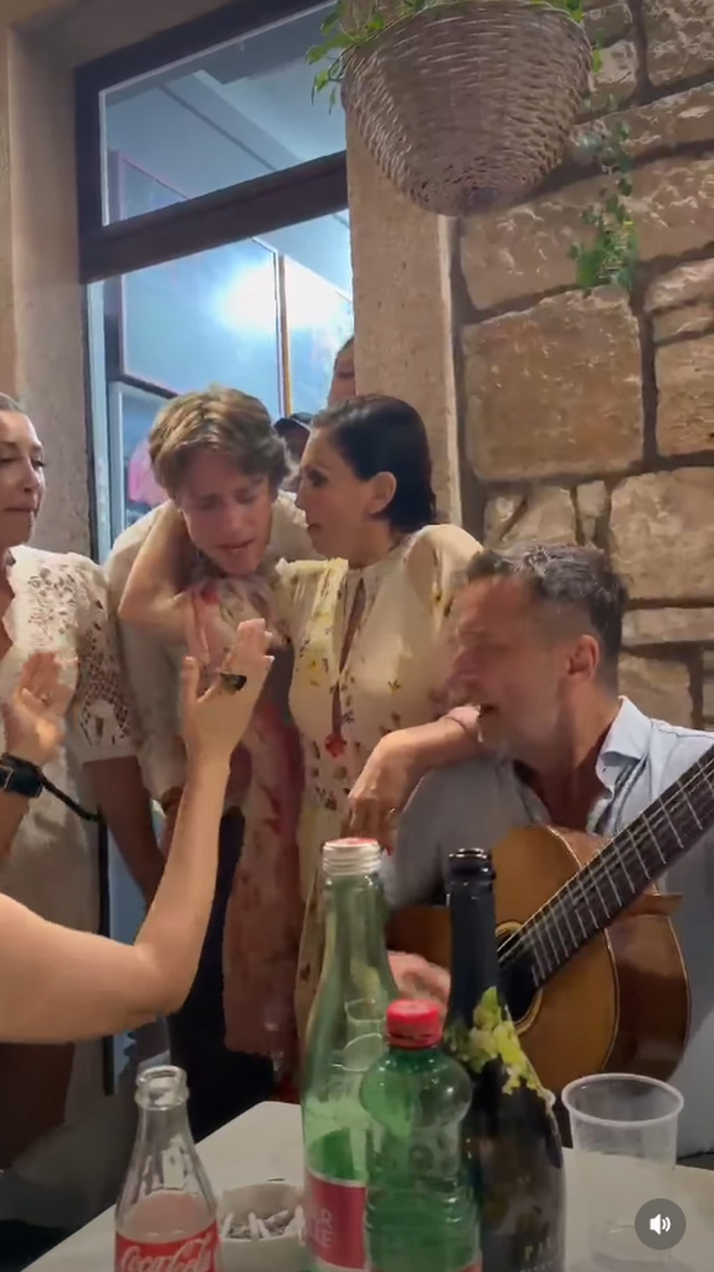 Nina Badrić, Jakov Jozinović i Ante Gelo - 1