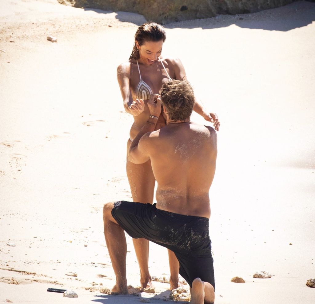 Alessandra Ambrosio i Buck Palmer - 3