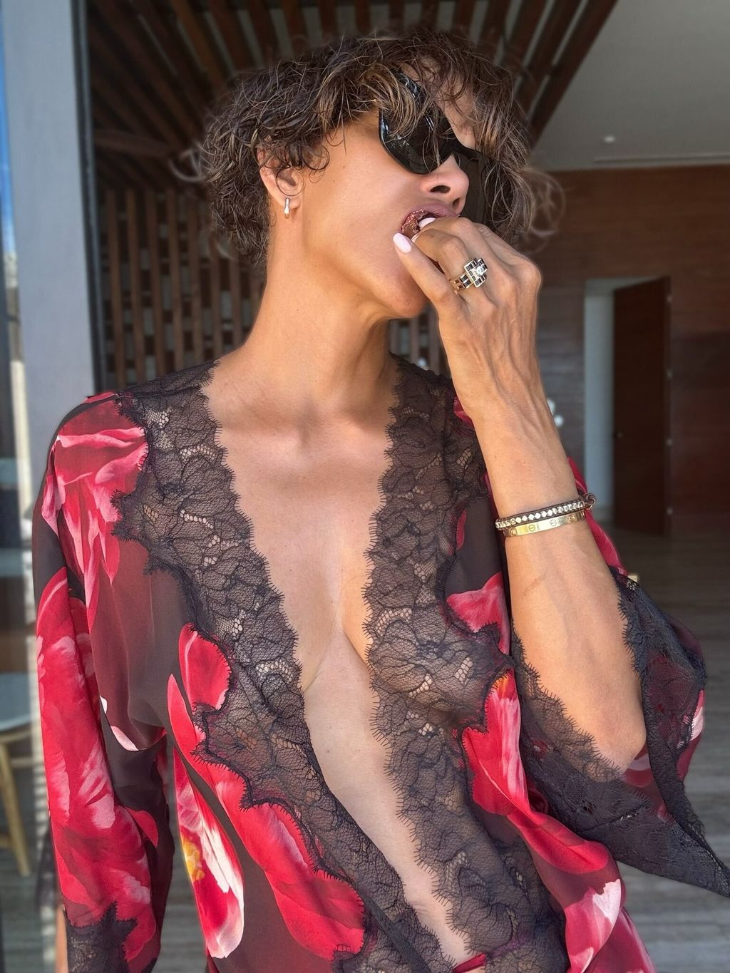 Halle Berry - 4