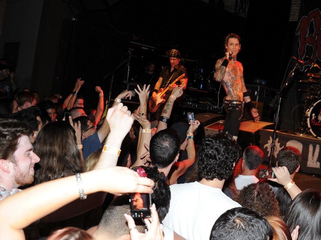 Buckcherry - 3