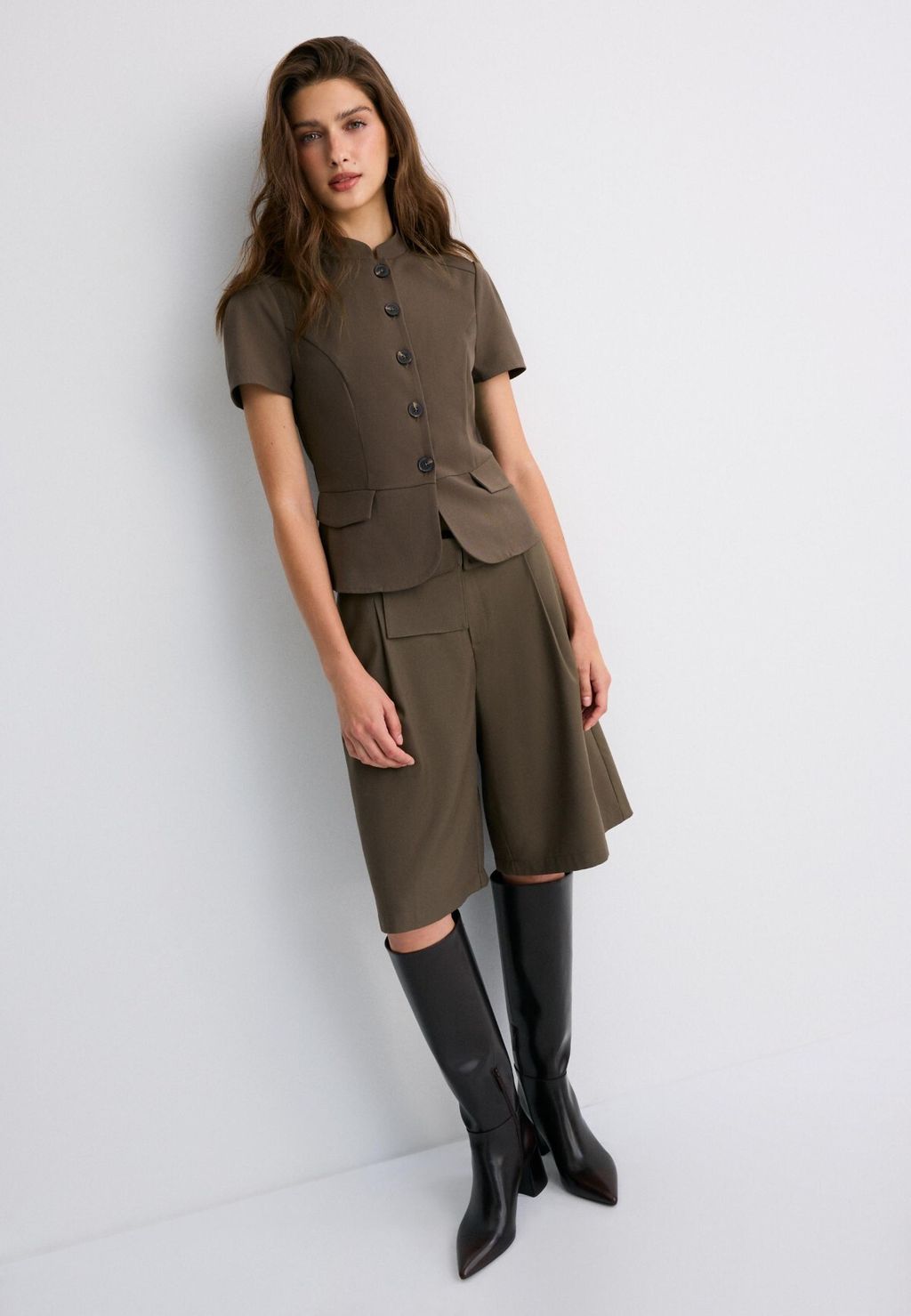 Stradivarius, 22,99 25,99 eura