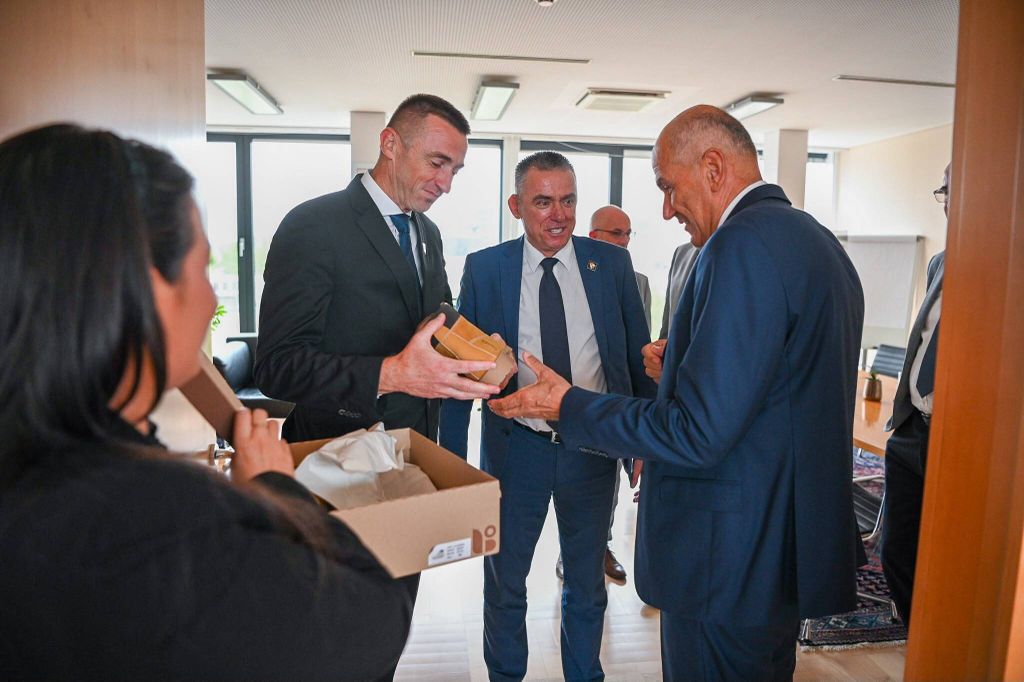 Ivan Penava i Janez Janša - 2