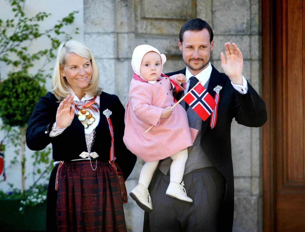 Princ Haakon i princeza Mette-Marit - 2