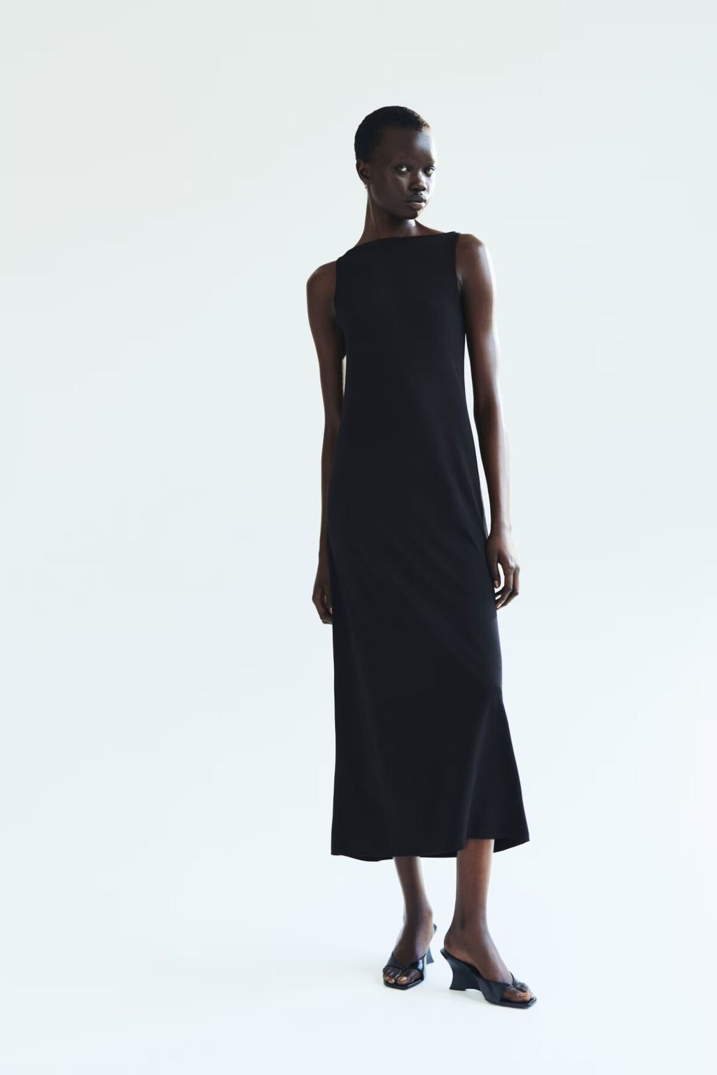 H&M, 24,99 eura