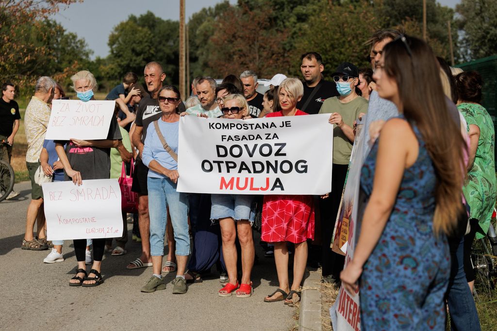 Prosvjed ispred osječke kompostane