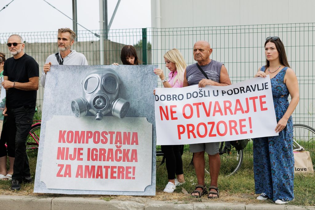 Prosvjed ispred osječke kompostane