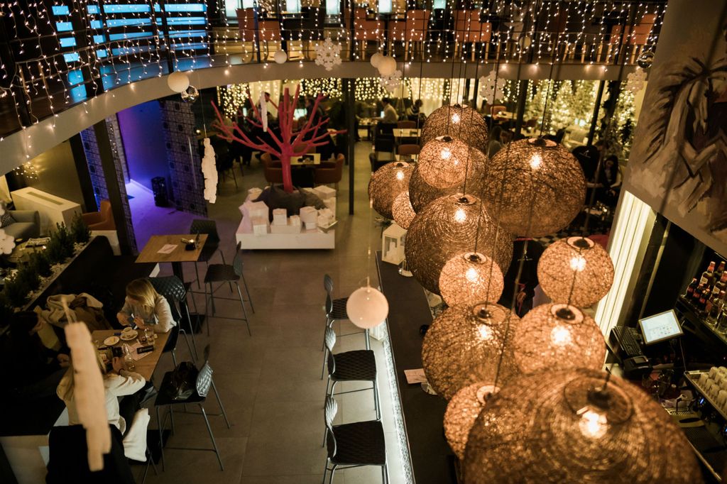 Hugo's bar kao zimska oaza(Foto: Ino Zeljak)