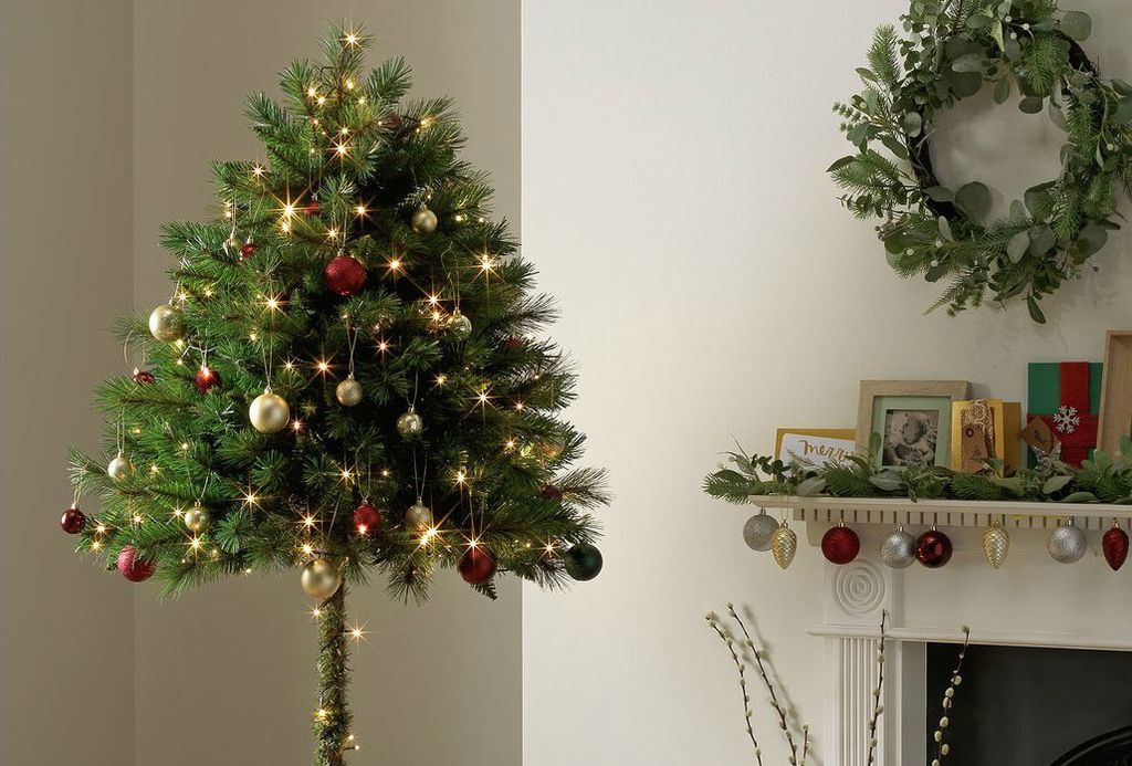 Božićno drvce idealno za roditelje s malom djecom, ali i vlasnike mačaka - 3