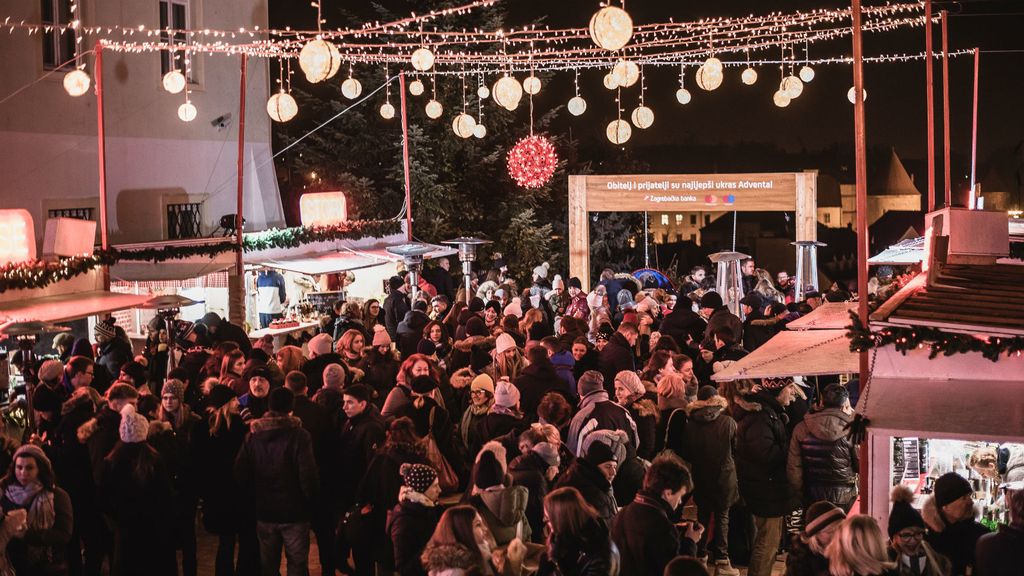 Otvoren Advent u Klovićevim dvorima