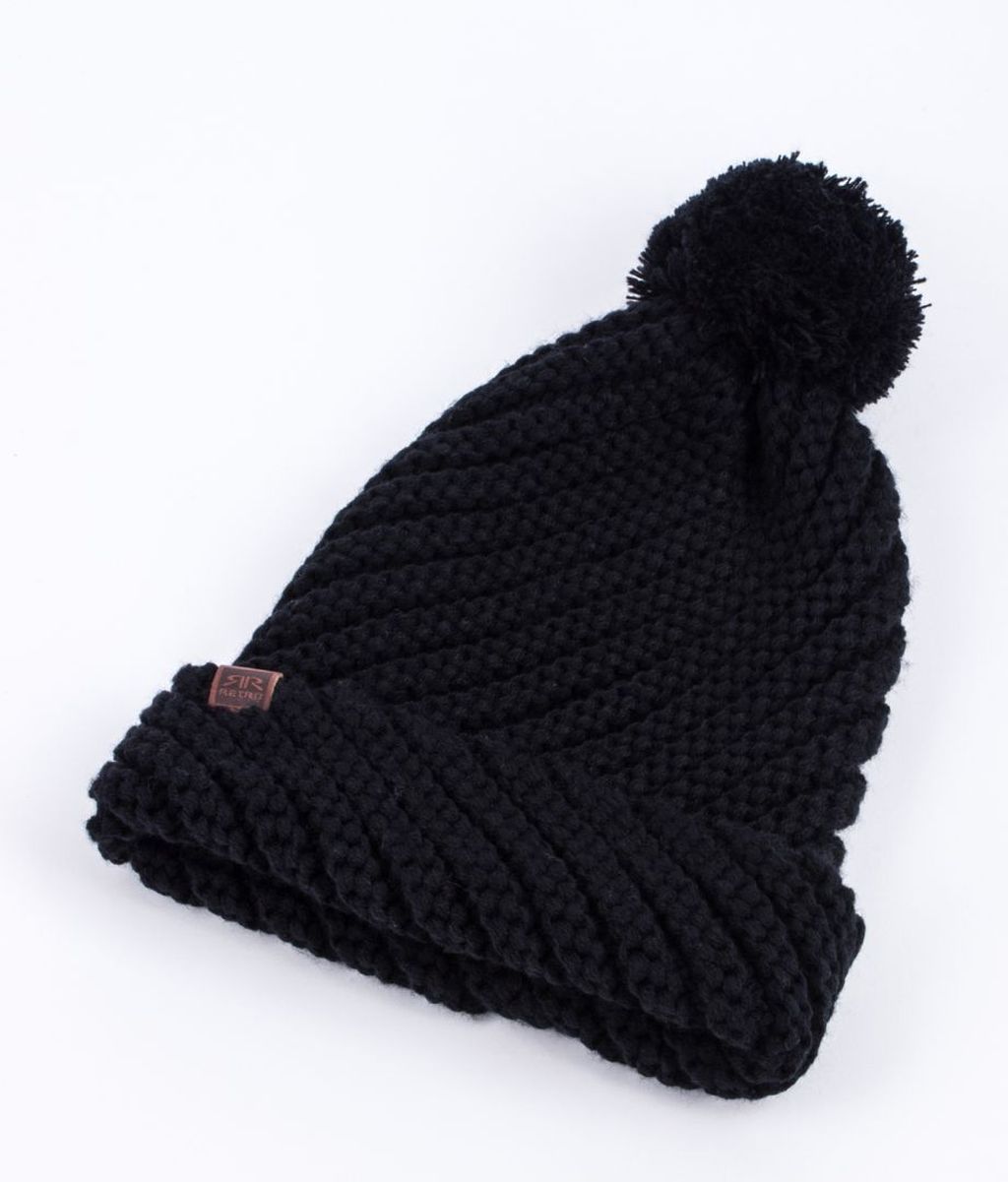 Retro Jeans, prije 149 kn, sada 74 kn