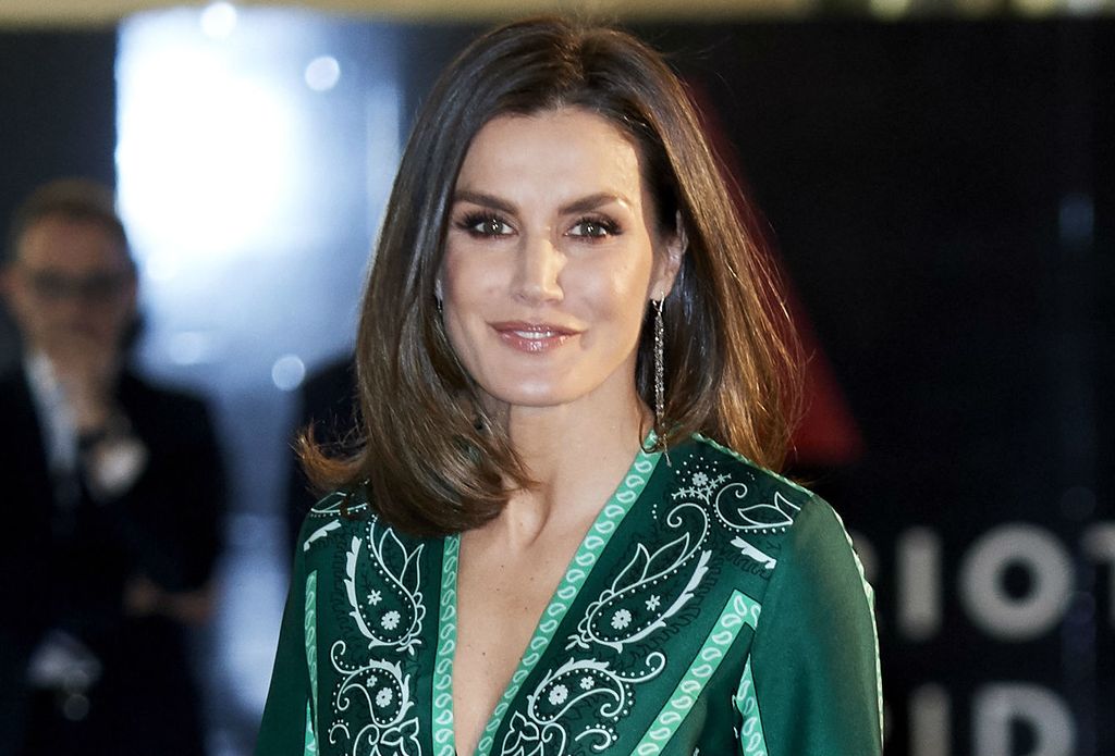 Kraljica Letizia u \'šal-haljini\' brenda Sandro Paris - 3