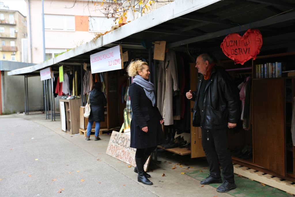 Otvoreni ormar (Foto: Dnevnik.hr)