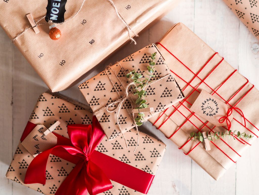 Blogerica Matea Halilović za zamatanje koristi smeđi papir