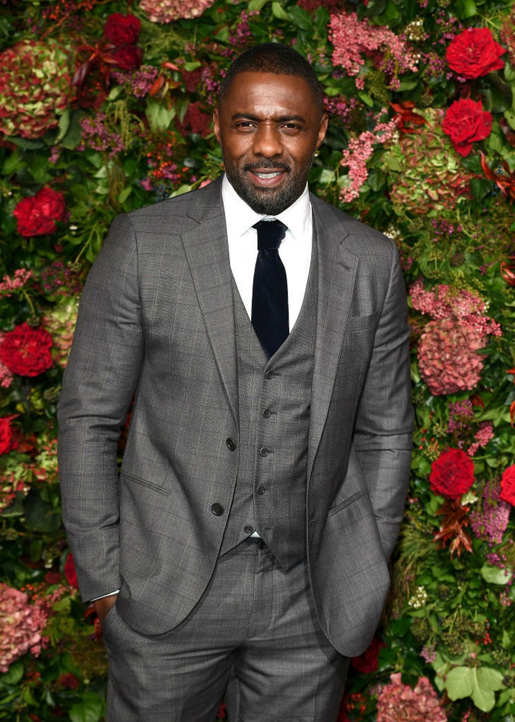 Idris Elba proglašen je najseksi muškarcem na svijetu u 2018. godini