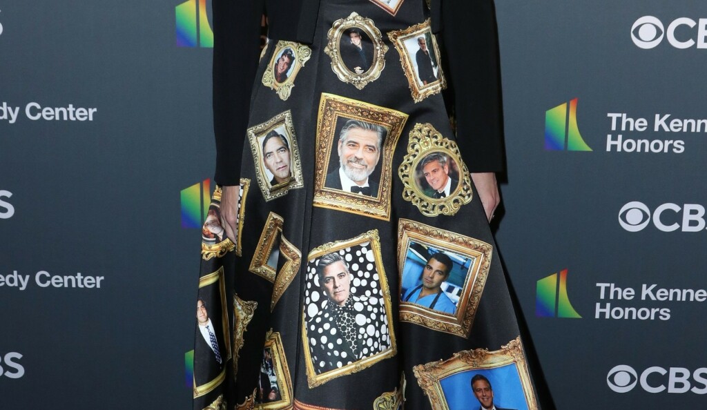 Haljina ukrašena fotografijama Georgea Clooneya