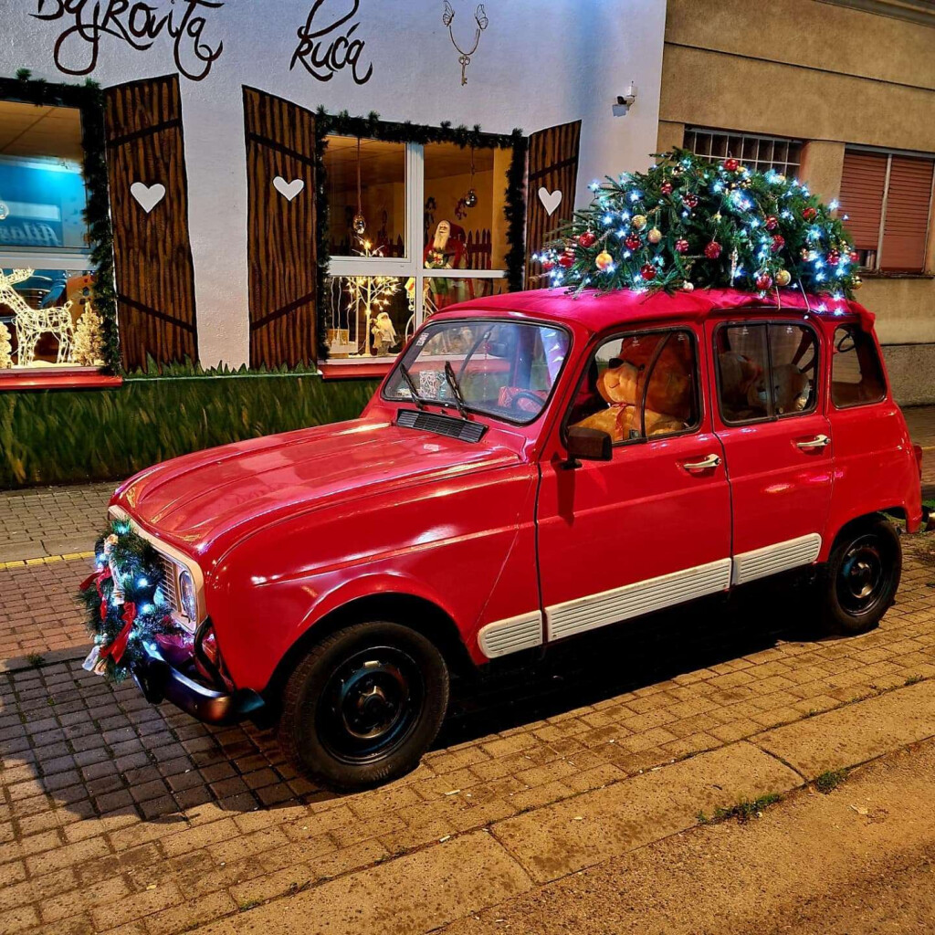Božićna bajka u Bajkovitoj kući - 20