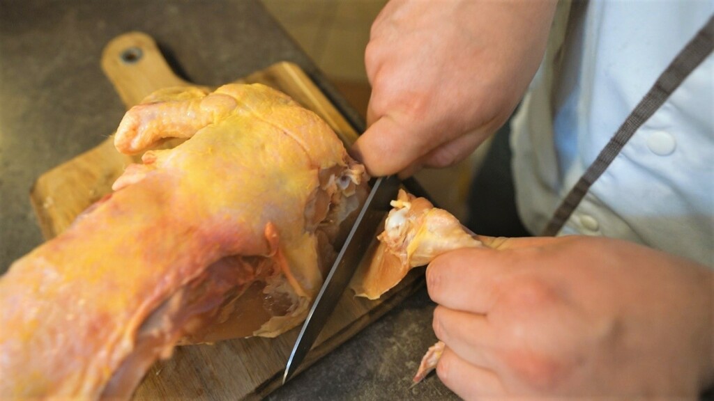 Piletina je bogata visokokvalitetnim bjelančevinama i esencijalnim kiselinama što je čini izvrsnim dijetnim obrokom