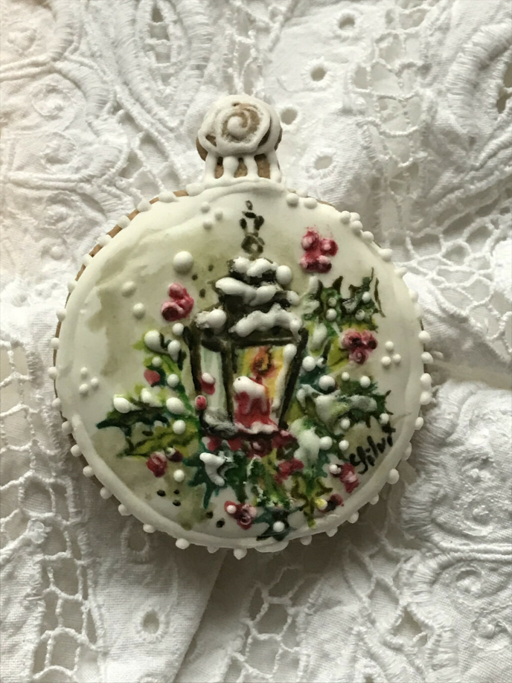 Retro božićni motivi Silviji su najdraži u oslikavanju medenjaka i keksića