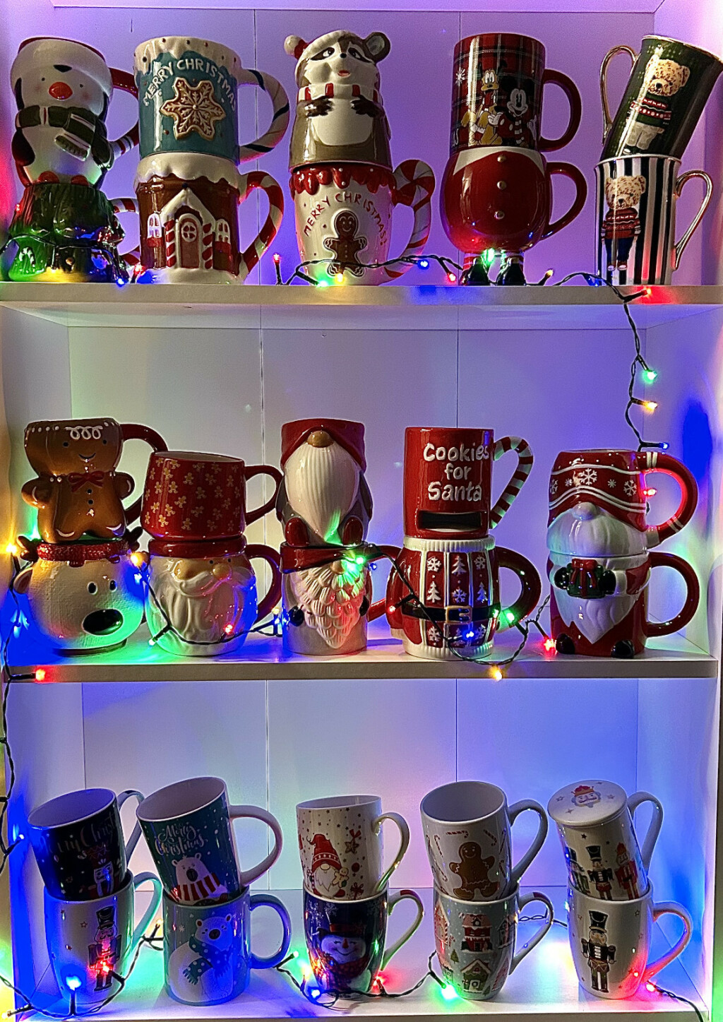 Impresivna kolekcija božićnih šalica Mateje Hlašć iz Zagreba - 8