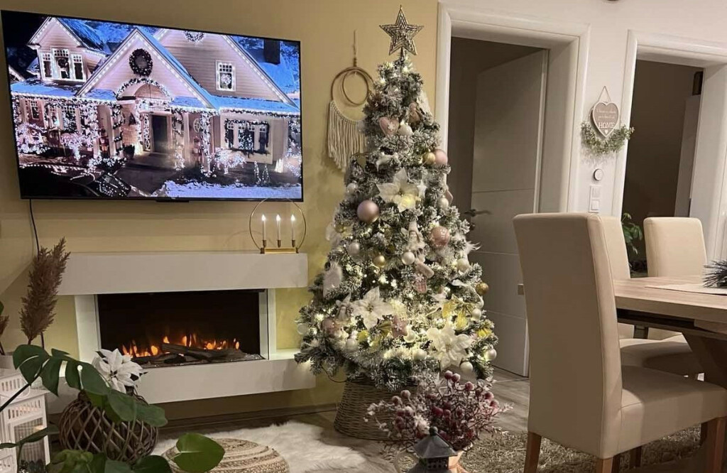 Prelijepo božićno uređenje kuće Marije Ričko iz okolice Ludbrega - 12