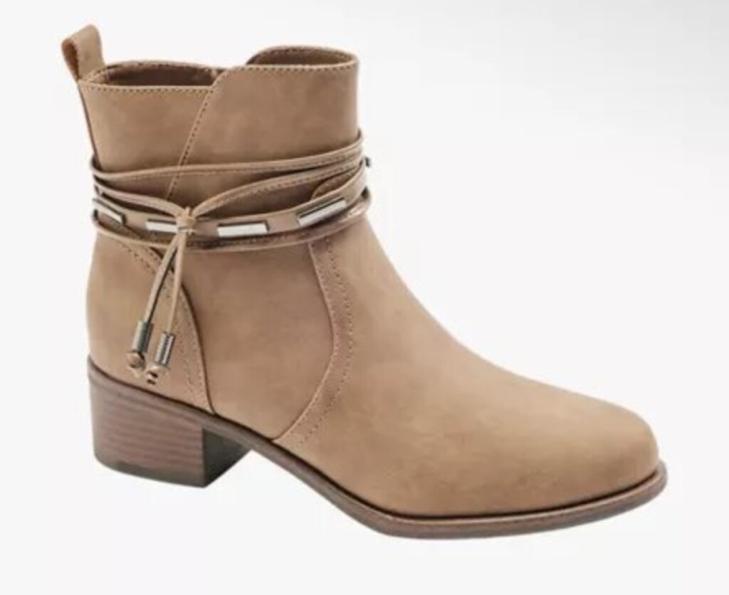 Deichmann, 39,99 EUR