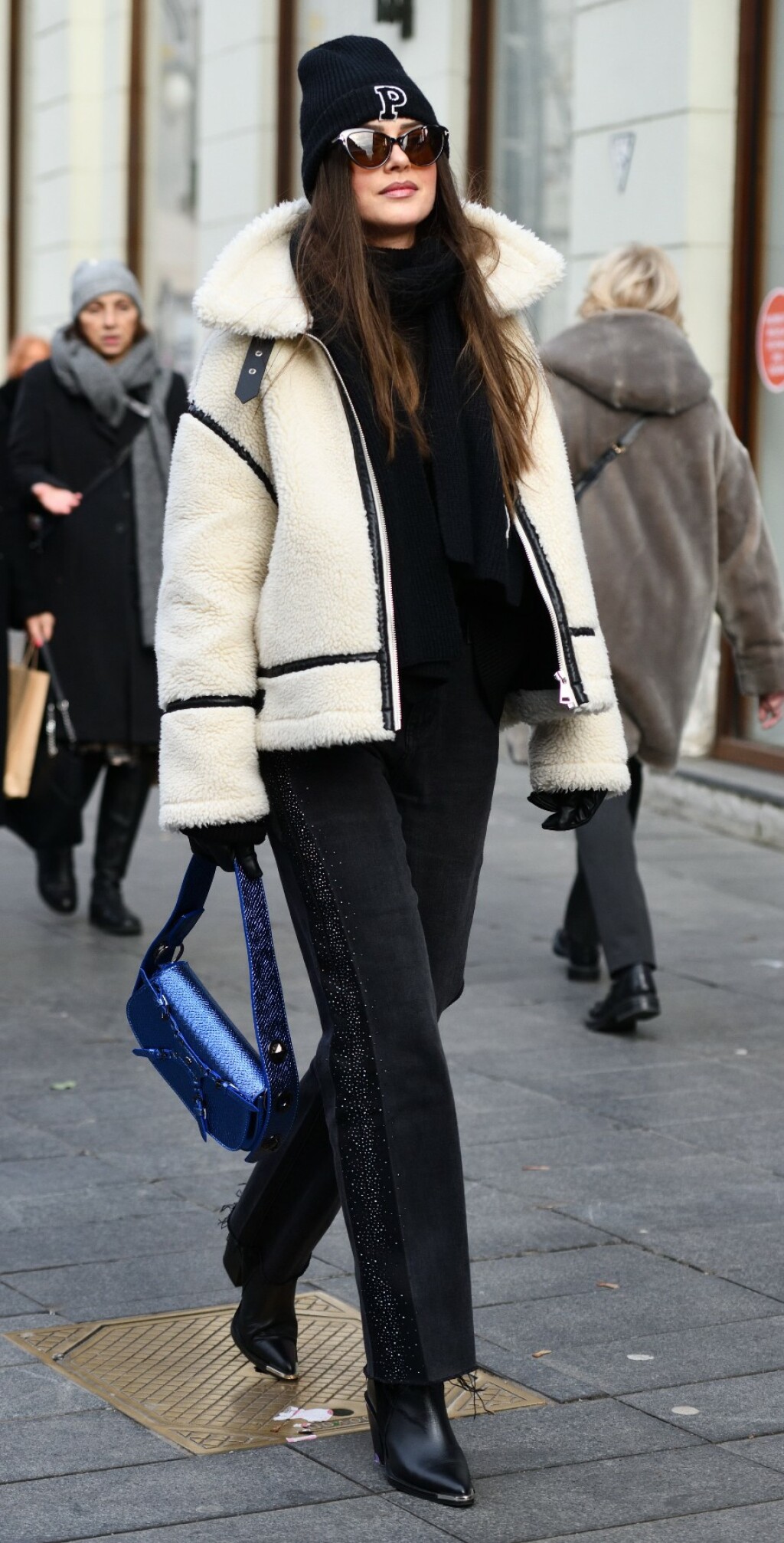 Ljepotica sa zagrebačke špice u jakni brenda Zara