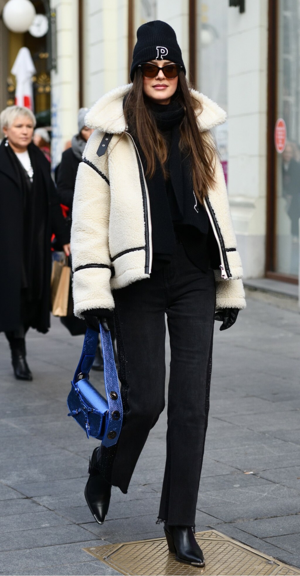 Ljepotica sa zagrebačke špice u jakni brenda Zara