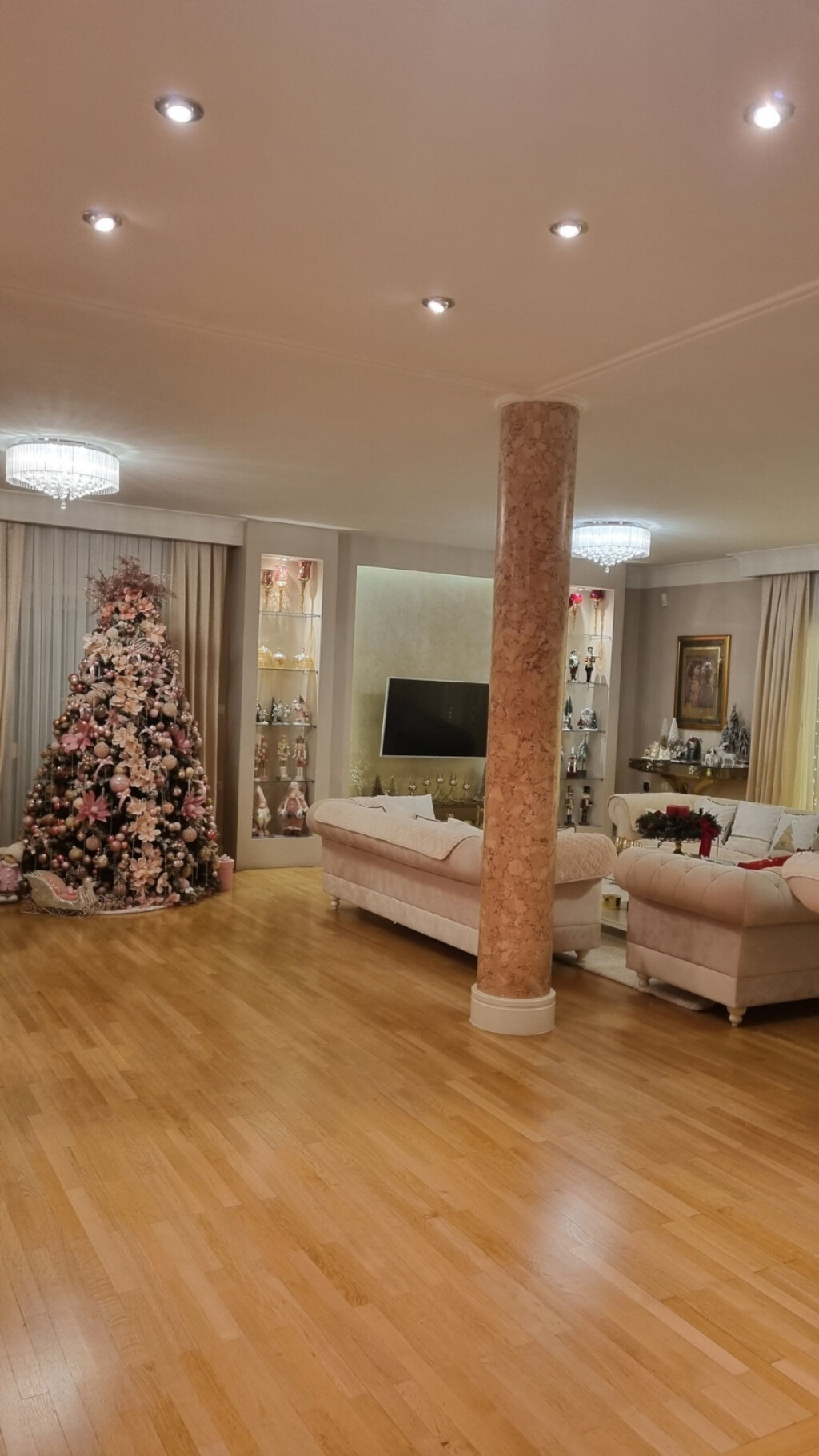 Blagdansko uređenje kuće Dijane Gagro iz Mostara