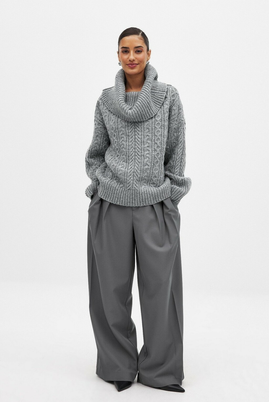 NA-KD pulover, 33,57 eura