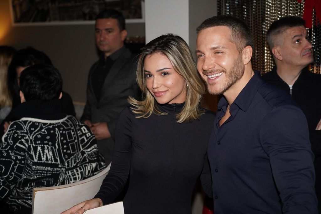 Anđela Ignjatović Breskvica, Saša Kovačević