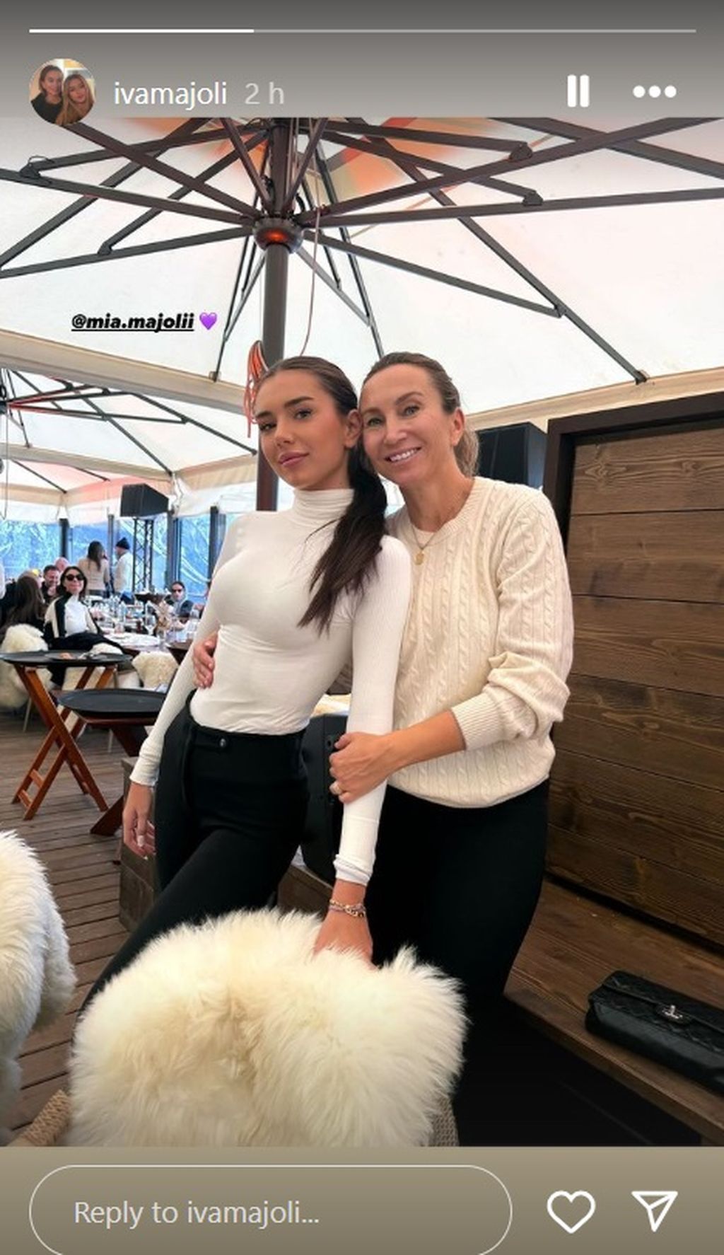 Iva i Mia Majoli