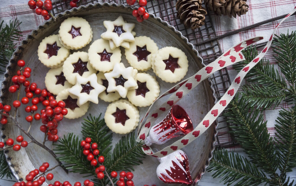 Ukrašavanje doma božikovinom