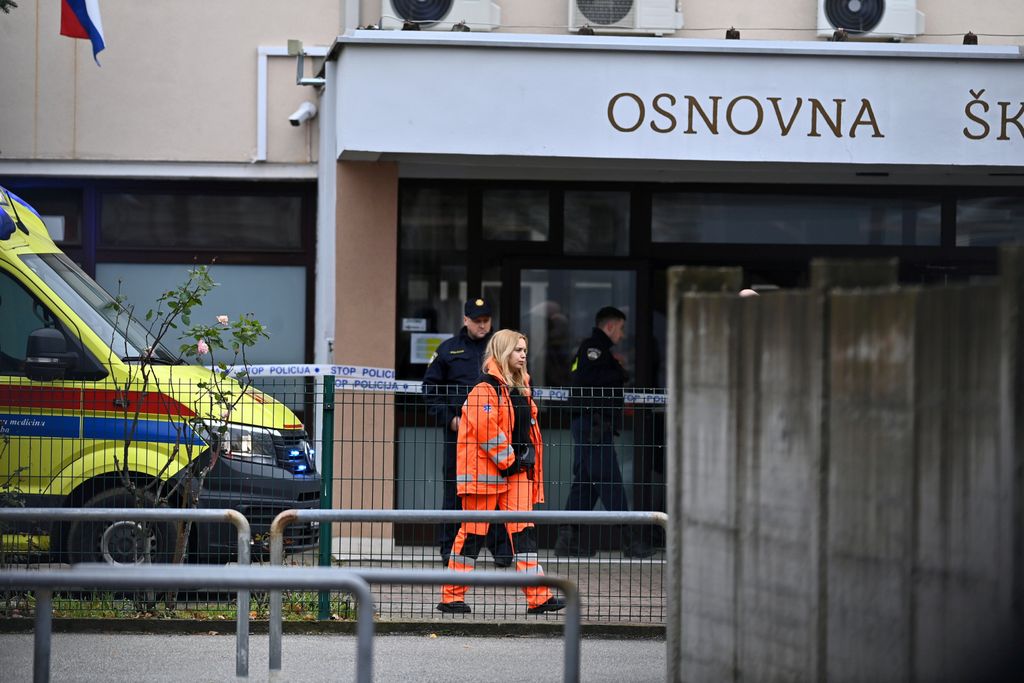 Napad nožem u OŠ Prečko - 10