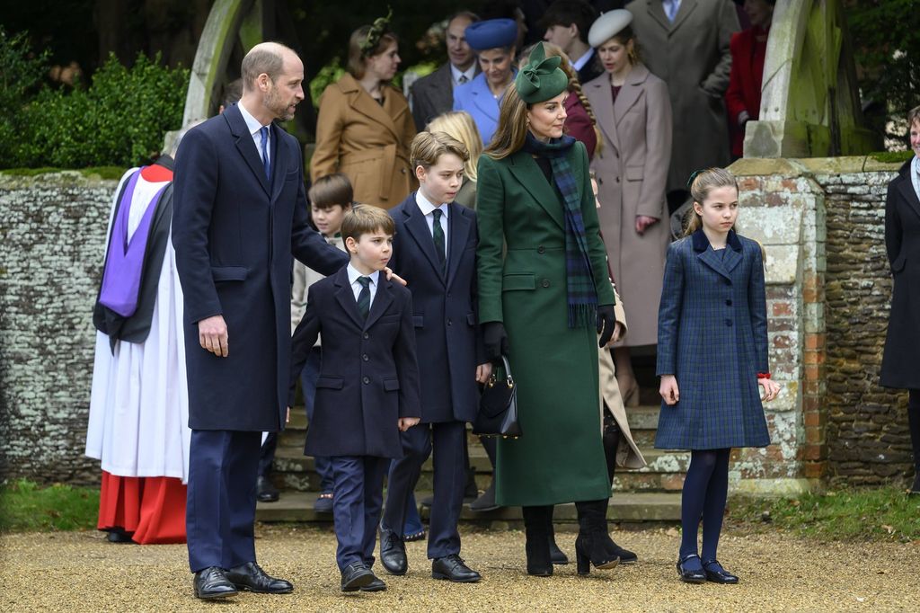 Princ Louis, princeza Charlotte, princ George, Kate Middleton