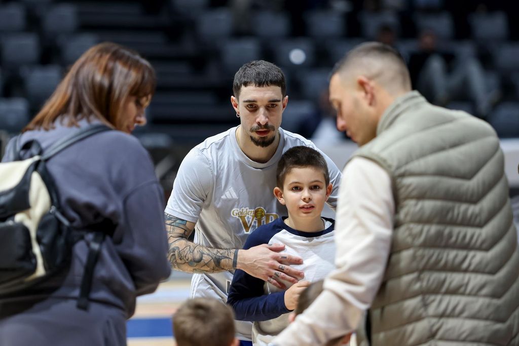 Šime Vrsaljko i Kaja Vidmar - 1