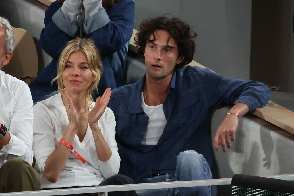 Sienna Miller, Oli Green
